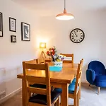 Splendid House Great Location To Wave Surf & South West Water Park - Super Garden By Stae-homes * Bristol