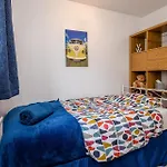 Splendid House Great Location To Wave Surf & South West Water Park - Super Garden By Stae-homes Bristol