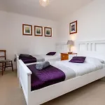 Splendid House Great Location To Wave Surf & South West Water Park - Super Garden By Stae-homes Casa de Férias *