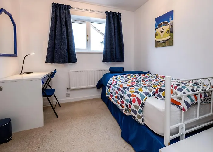 Splendid House Great Location To Wave Surf & South West Water Park - Super Garden By Stae-homes Holiday home *