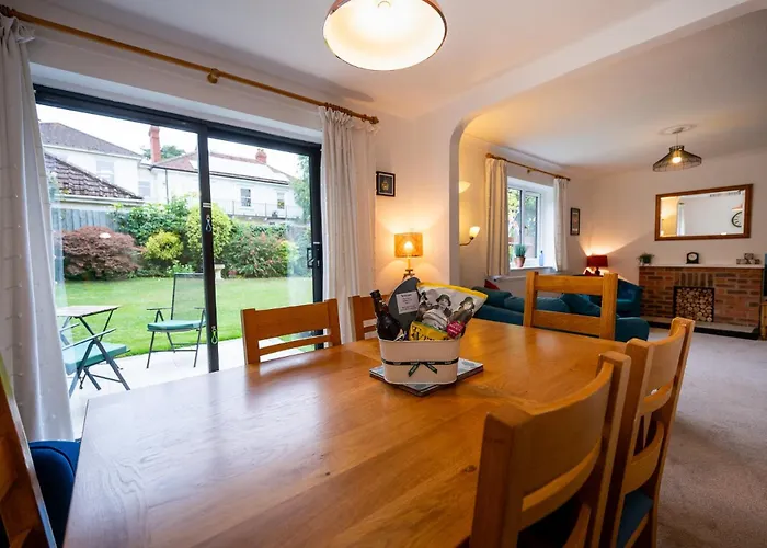 Holiday home Splendid House Great Location To Wave Surf & South West Water Park - Super Garden By Stae-homes *