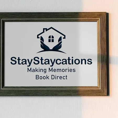 Splendid House Great Location To Wave Surf & South West Water Park - Super Garden By Staystaycations Holiday home *