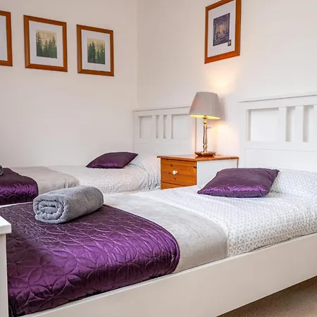 Splendid House Great Location To Wave Surf & South West Water Park - Super Garden By Stae-homes Ferienhaus Bristol