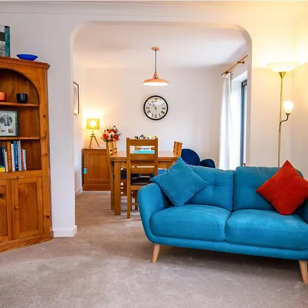 Splendid House Great Location To Wave Surf & South West Water Park - Super Garden By Staystaycations *